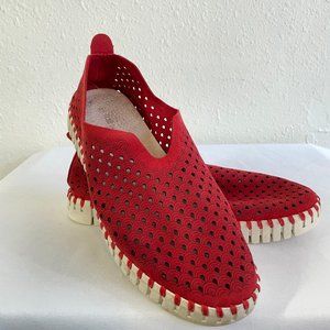Ilse Jacobsen Tulip Perforated Slip-On Sneaker Red